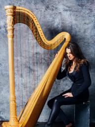 Acclaimed harpist Bridget Kibbey