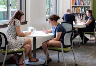 Discussing writing in the Writing Center