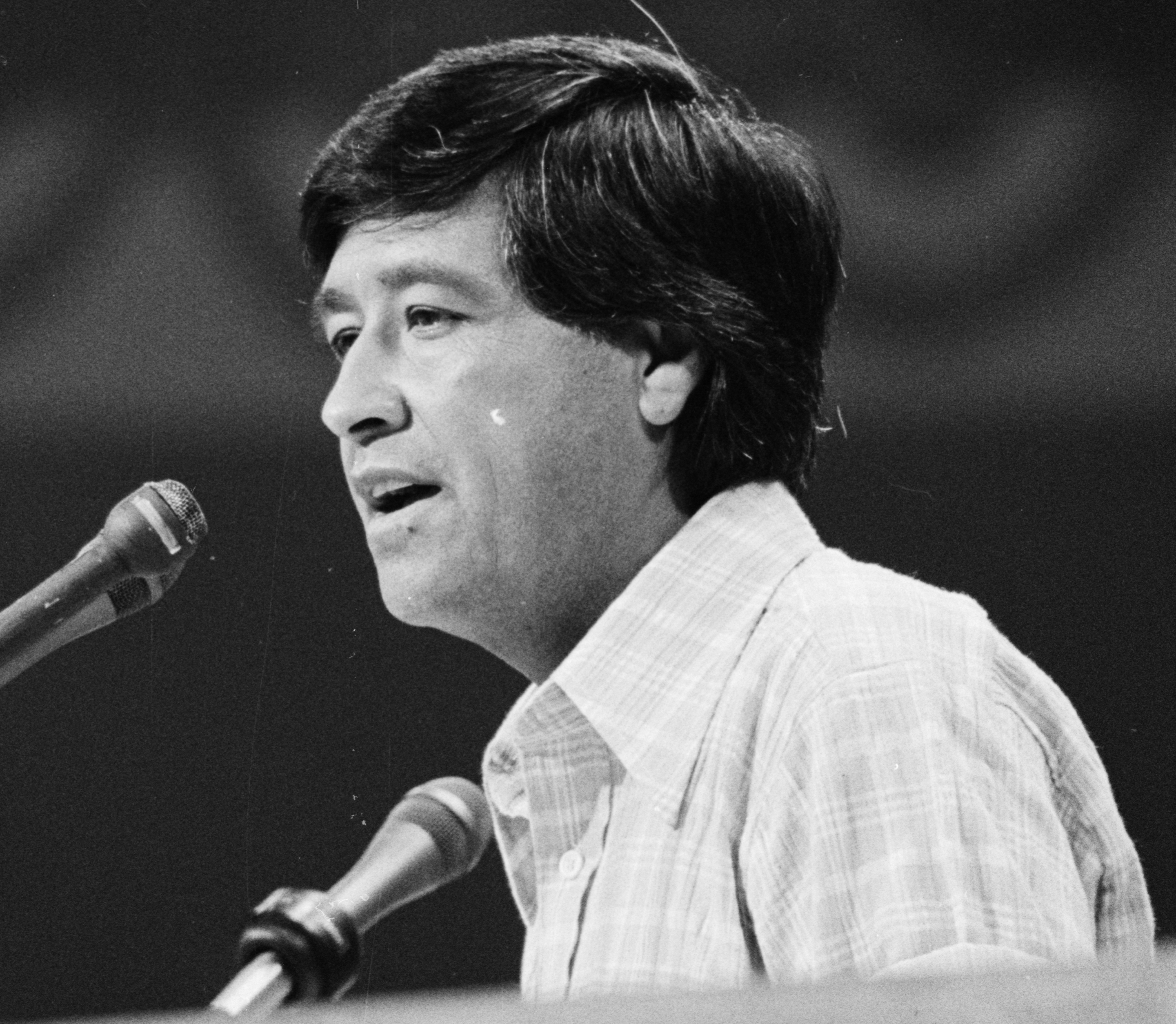 Cesar Chavez speaks to worker's rights activists