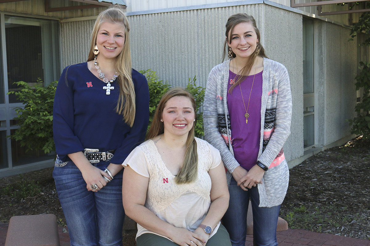 (L–R) Sheridan Swotek, Rachel Wells and Alaina Kauffman