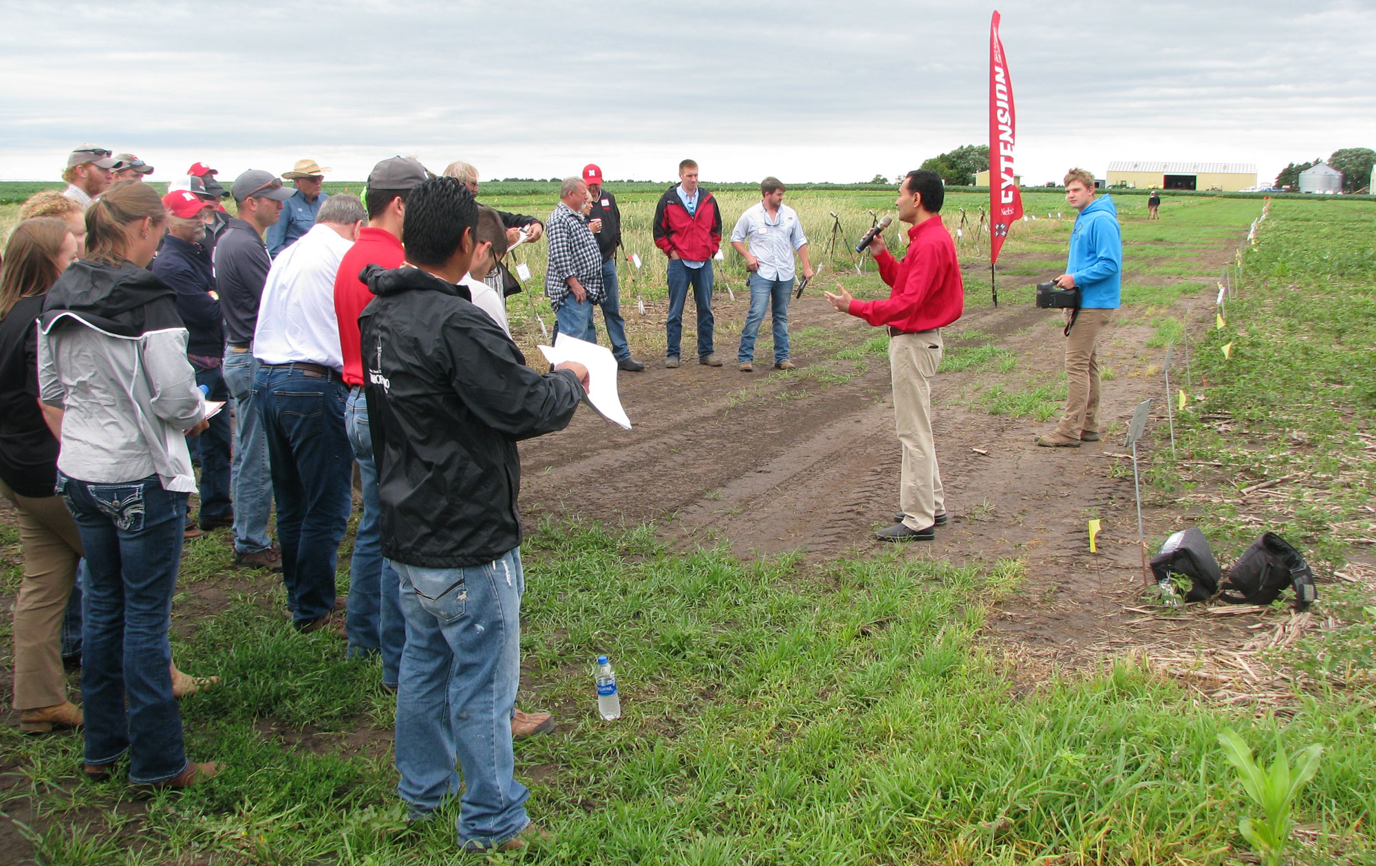   Amit Jhala, extension weed management specialist, discusses management of glyphosate-resistant weeds in Nebraska soybean at Nebraska Extension’s 2019 Weed Management Field Day June 26 at the South Central Agricultural Laboratory near Clay Center.