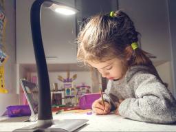 https://www.edutopia.org/article/50-years-children-drawing-scientists