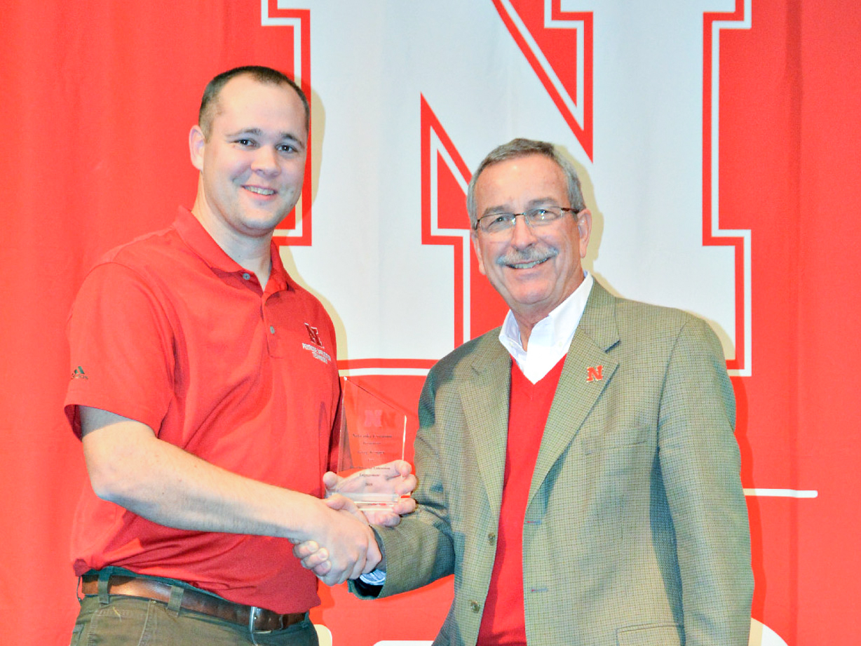 Greg Kruger (left) and Charles Hibberd, Nebraska Extension dean and director