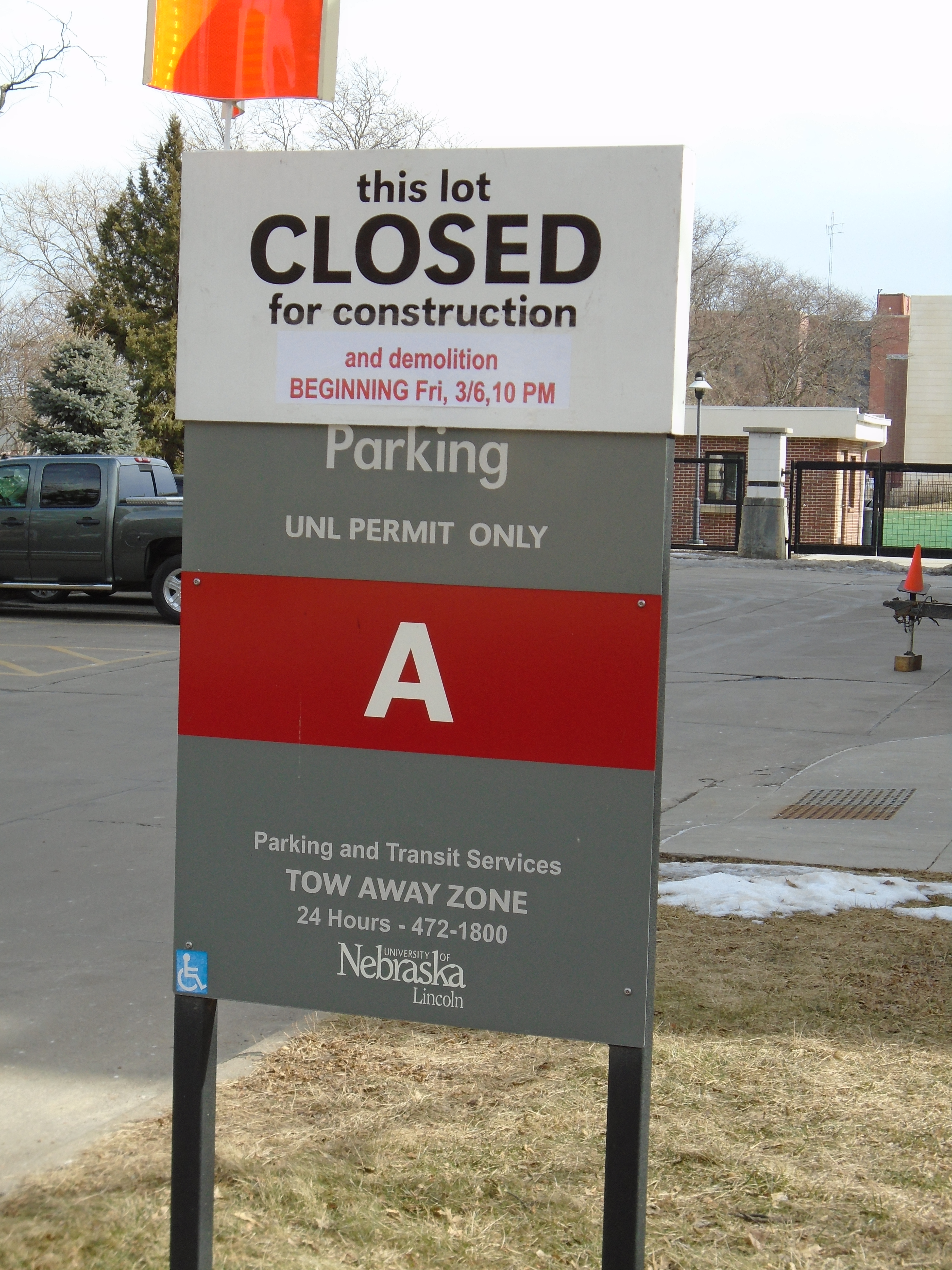 Parking lot set to close for construction project Announce