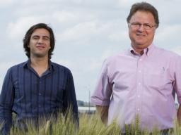 Patricio Grassini (left) and Ken Cassman, Photo by Craig Chandler | University Communication 