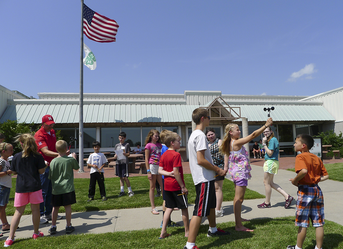  Power of Wind workshop at 4-H Clover College