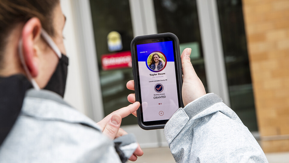 The testing, which will be linked to Safer Community, a smartphone app, will begin for the majority of the campus community during the week of Jan. 19.