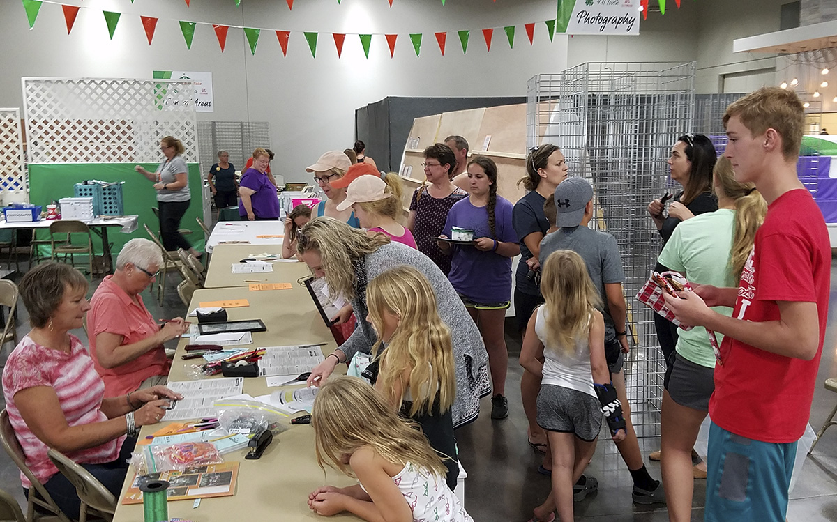 4-H static exhibit check-in at the 2019 Lancaster County Super Fair