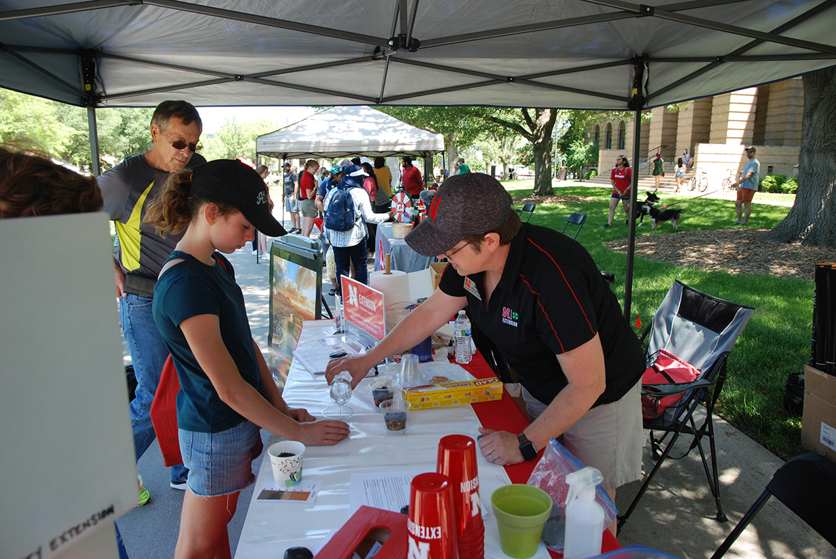 Extension staff present a hands-on activity at each of this summer's East Campus Discovery Days.
