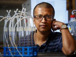  Rajib Saha, assistant professor of chemical and biomolecular engineering at Nebraska, has received a five-year, $1.8 million Maximizing Investigators Research Award from the U.S. Department of Health and Human Services to support his research on cellular