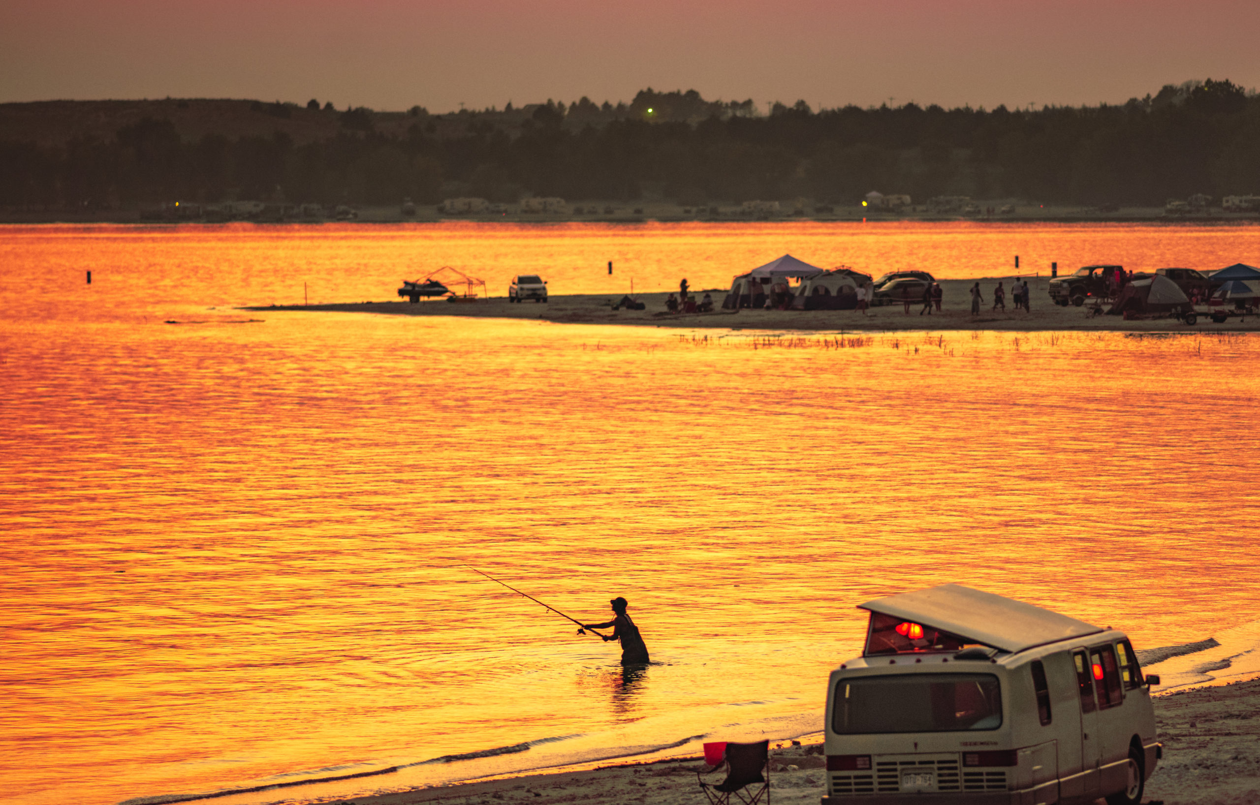 Fishing as the sun sets over Lake McConaughy (Credit: Nebraska Game and Parks Commission) 