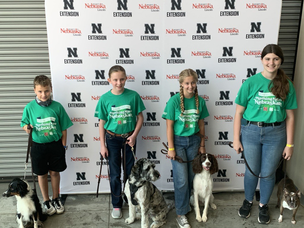 Members of the 4 on the Floor Dog Club at the 2021 State 4-H Dog show.