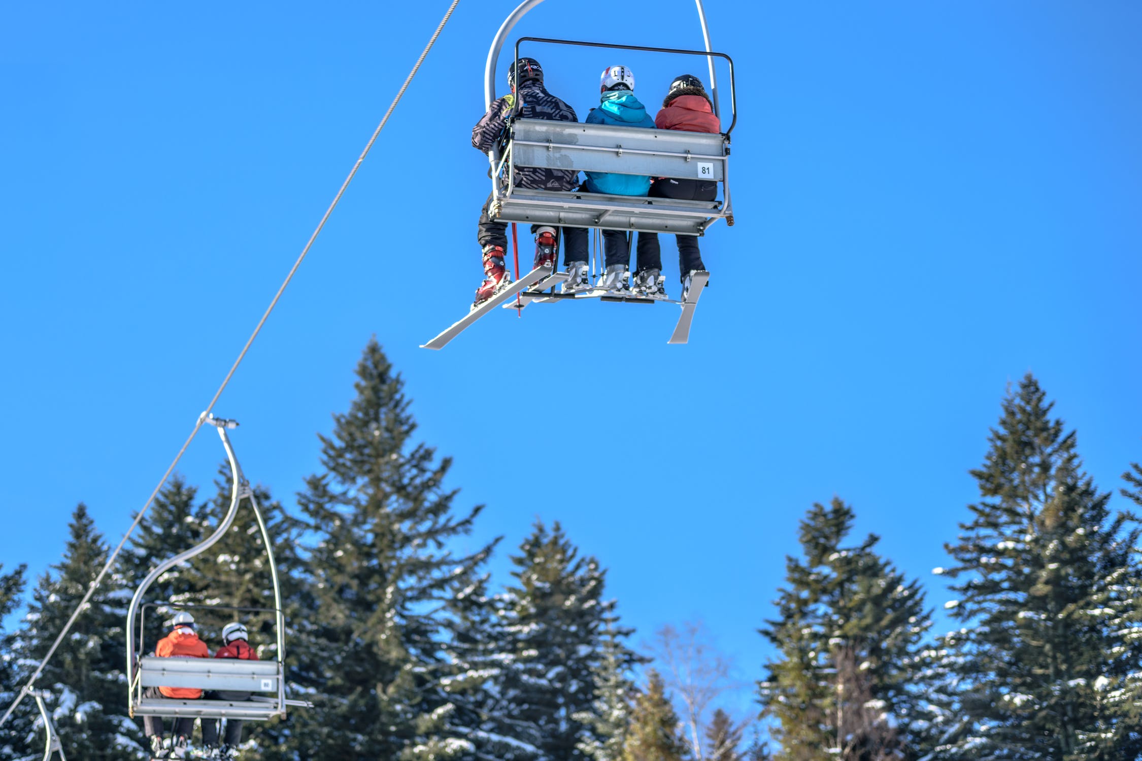 Join the International Student and Scholar Office (ISSO) to learn and try skiing or snowboarding on February 12 from 8:45 a.m. to 4 p.m. at the Mt. Crescent Ski Area in Iowa. 