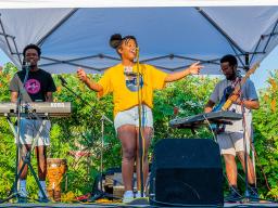 With this funding, the College of Business launched MNGT 398: Global Startup Communities, which introduced students to Rwandan culture and culminated in a community concert with UNL student group, Live Lyve Band.