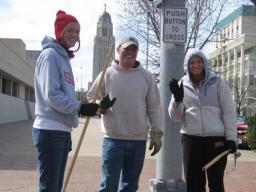 UNL students participating in a community clean up event. 