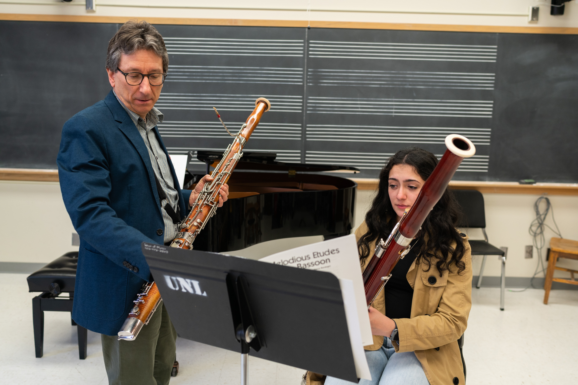 Richard Svoboda, principal bassoonist for the Boston Symphony Orchestra, gives a masterclass on April 1 to Hailey Cheek, a sophomore music student in the Glenn Korff School of Music. Photo by Eddy Aldana.