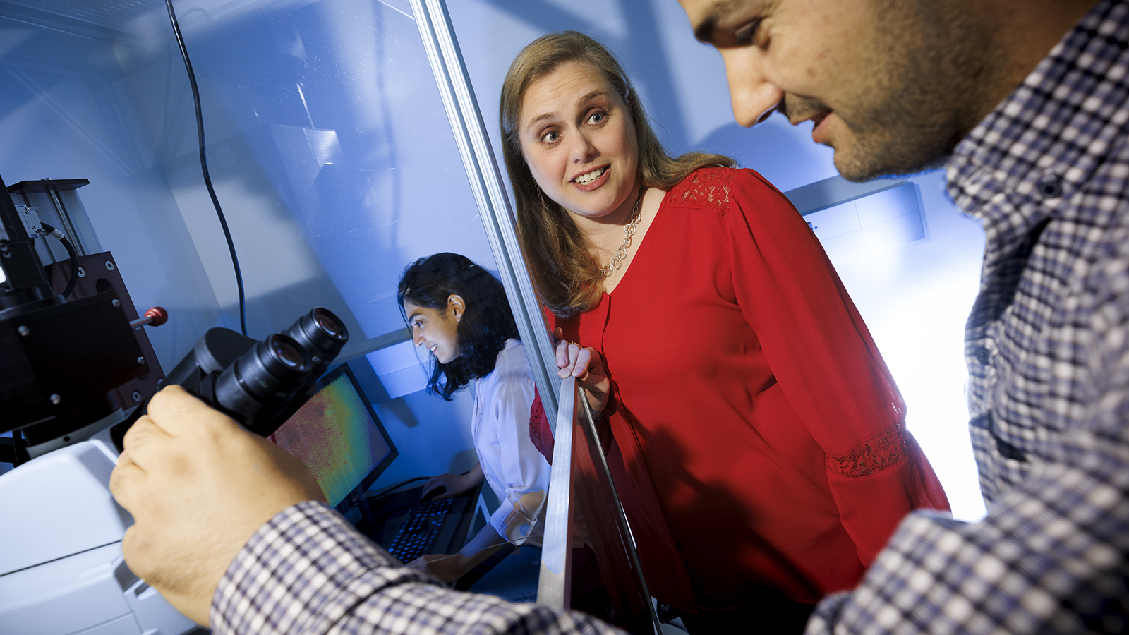Nicole Iverson, assistant professor of biological systems engineering, has received a five-year, $550,000 NSF Faculty Early Career Development Program grant to develop ways to use carbon nanotubes as sensors that can help in the diagnosis and treatment of