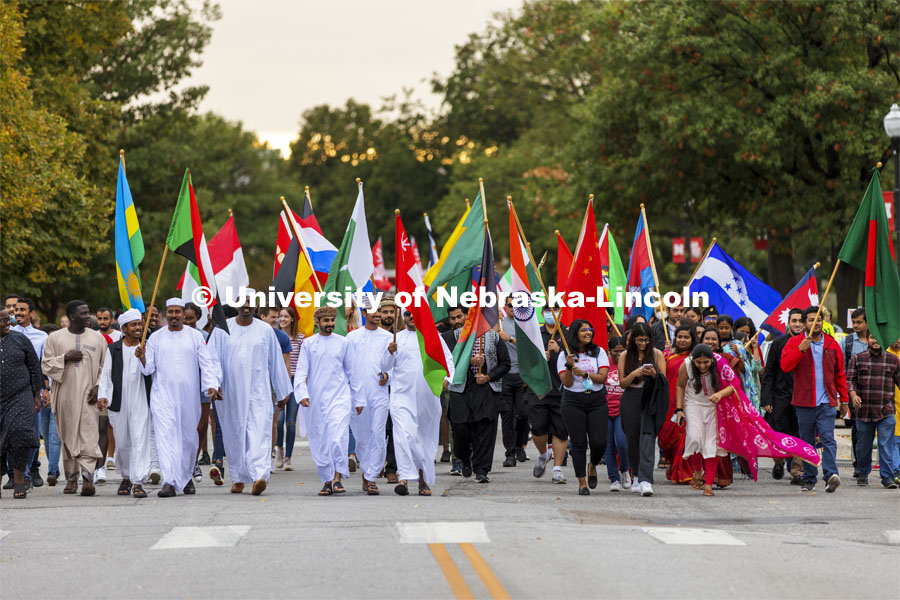 Partipate in Homecoming Parade