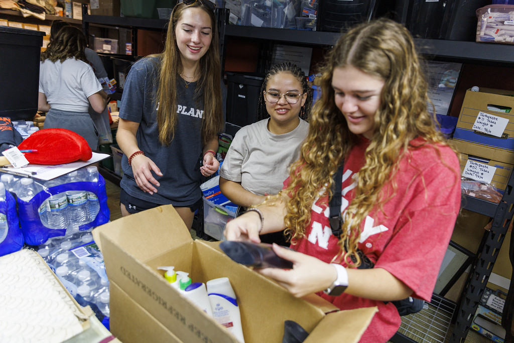 Did you know? We saw huskers complete over 300,000 hours of volunteer work this academic year! 