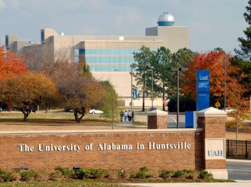 FULL-TIME TENURE-TRACK POSITION at The University of Alabama in Huntsville