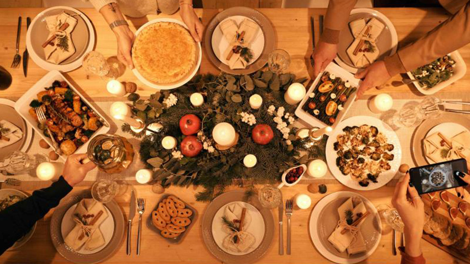 Navigating Diet Talk this Holiday Season