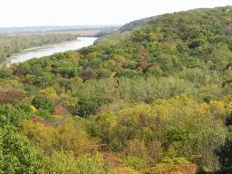 Missouri River and Indian Caves State Park