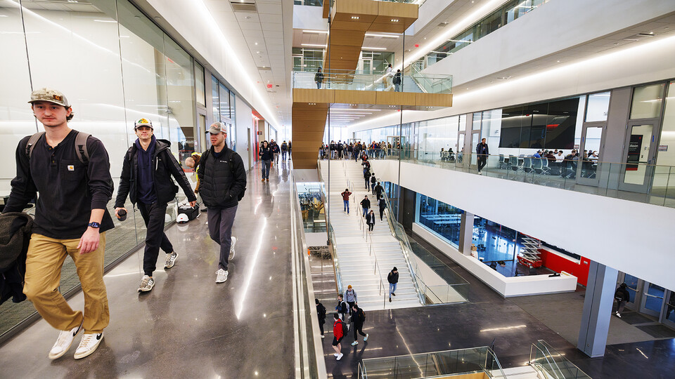 Students in Kiewit Hall. | Craig Chandler, University Communication