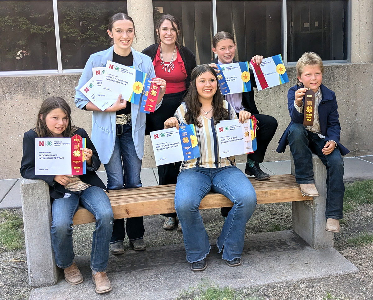 Lancaster County 4-H'ers at the 2024 Premier Animal Science Event (PASE).