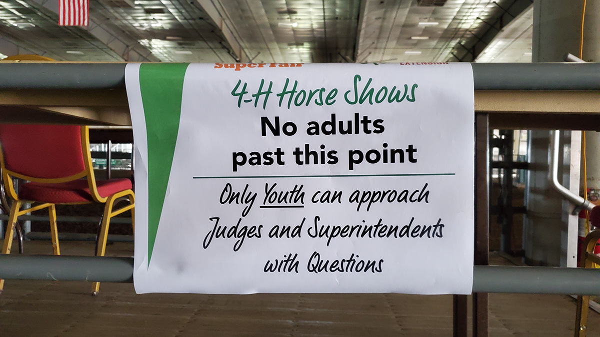 Horse Show Policy sign in 2023