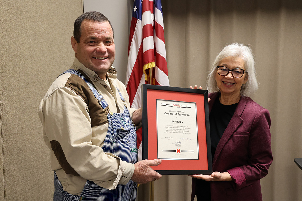 (L–R) Bob Huttes and Extension Educator Karen Wobig