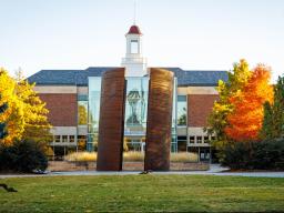 Seventeen University of Nebraska&ndash;Lincoln students, including computer science major Zijun Zhang, will be recognized as Chancellor&rsquo;s Scholars during the undergraduate commencement ceremony Dec. 20 at Pinnacle Bank Arena.