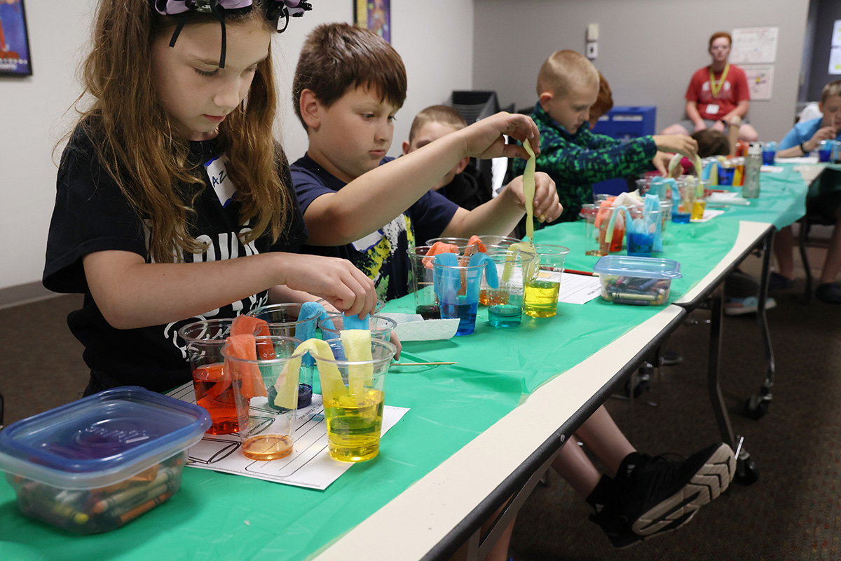 Magic Experiements - 05 1200.jpg