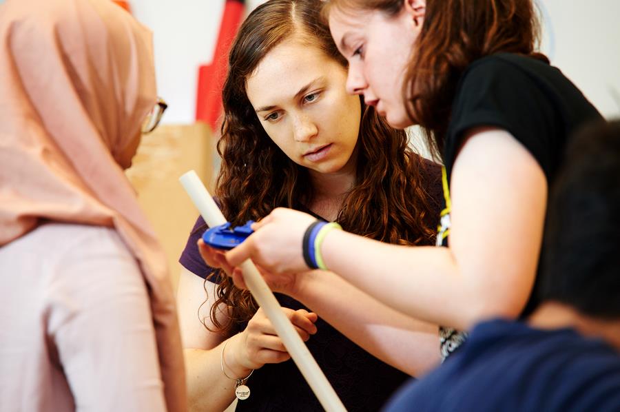 Empowering Students & Communities in Engineering Design will meet every Tuesday from 6:30-8:30 p.m. CT from Febr. 24-March 31 via Zoom (image credit: Knowles Teacher Initiative).