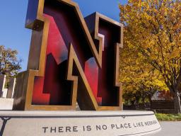 Four faculty from the Hixson-Lied College of Fine and Performing Arts received Family and Friends Recognition Awards.