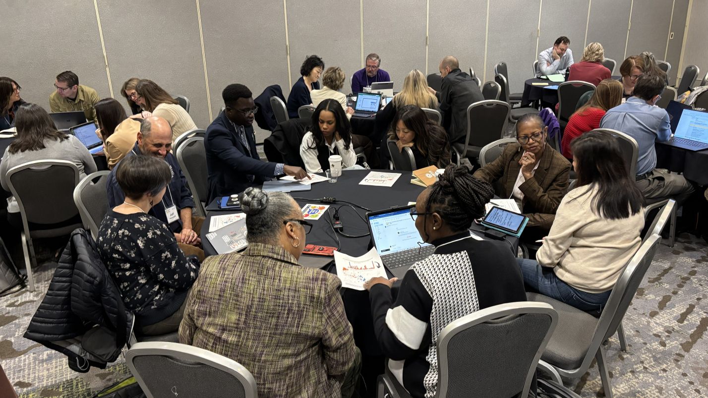 2026 MTEP & ESTEEM Pre-Conference participants engage in breakout discussion (image credit: Grace Bajar, Middle Tennessee State University).
