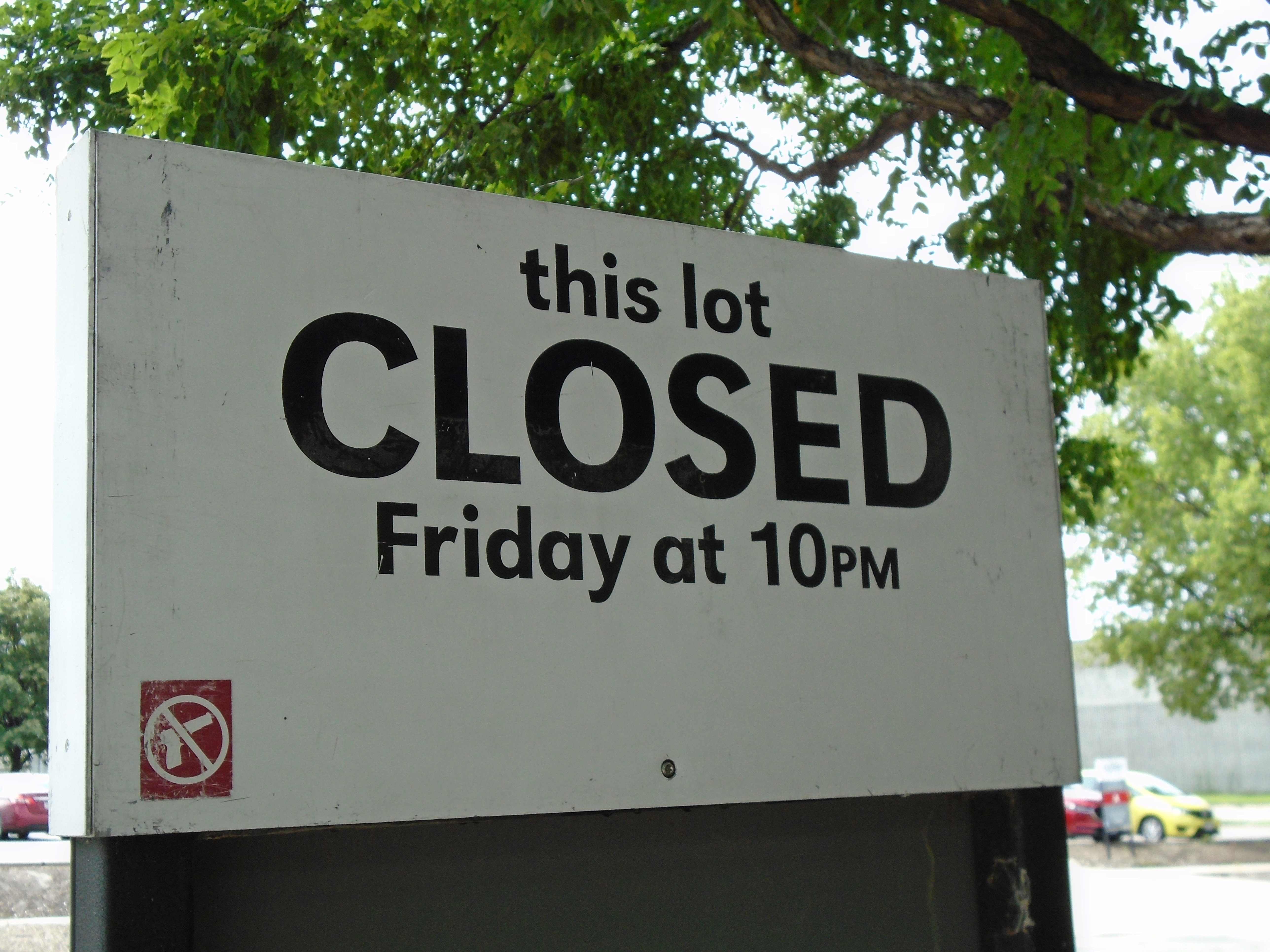 DSC00052 (1) clsd ftb red.JPG