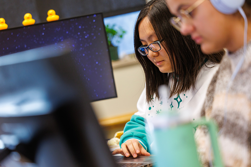 School of Computing course CSCE 320: Data Analysis has recently been redesigned to incorporate machine learning techniques into its curriculum.