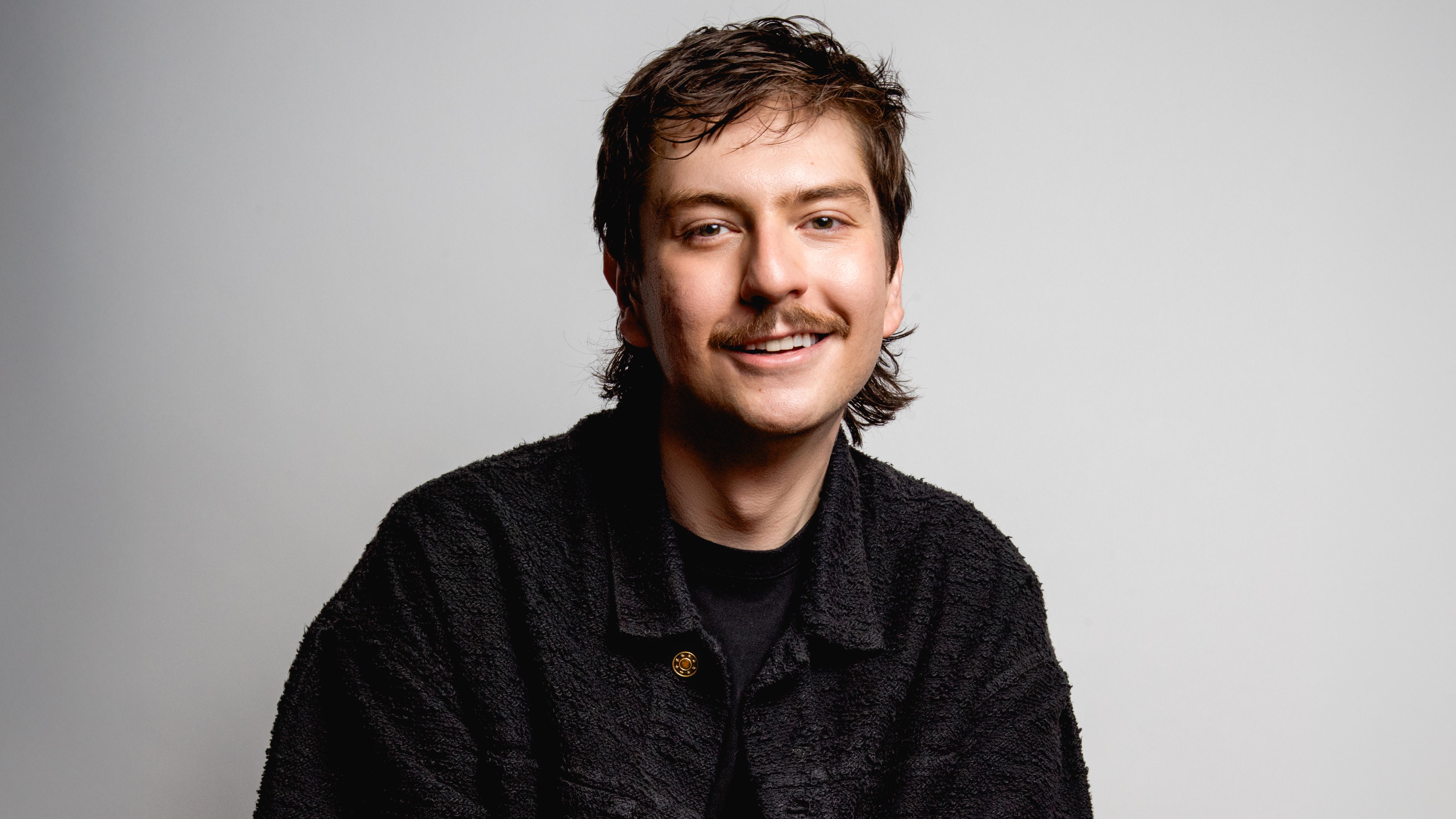 Carlos Velasco returns to UNL this summer to teach &ldquo;Creative Chaos.&rdquo;