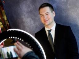 Self-Serve Headshot Station