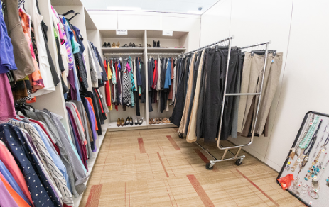 CAREER CLOSET