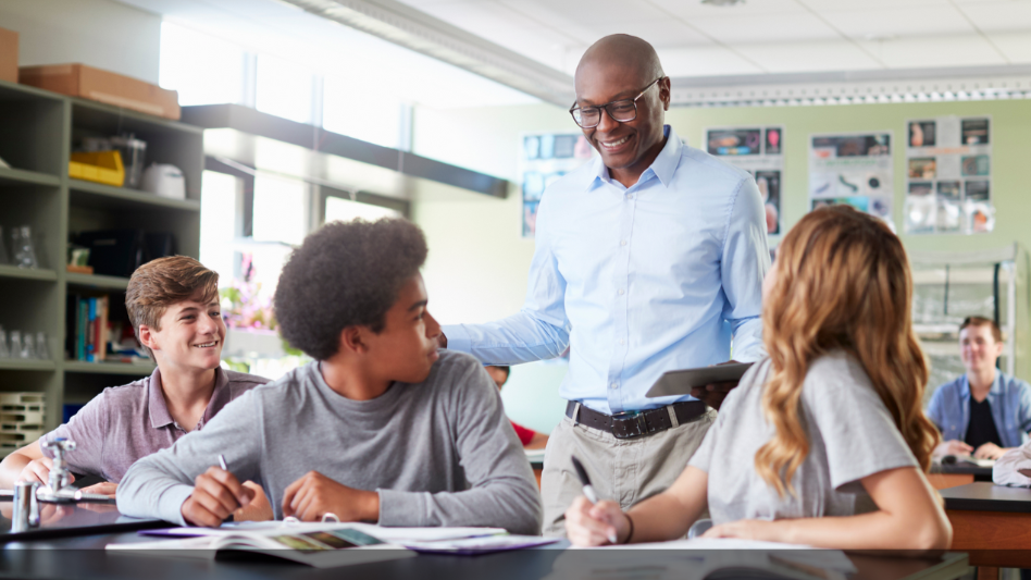 Earn your graduate certificate in physics education in as little as two summers and an academic year (image credit: University of Nebraska at Omaha Department of Physics).