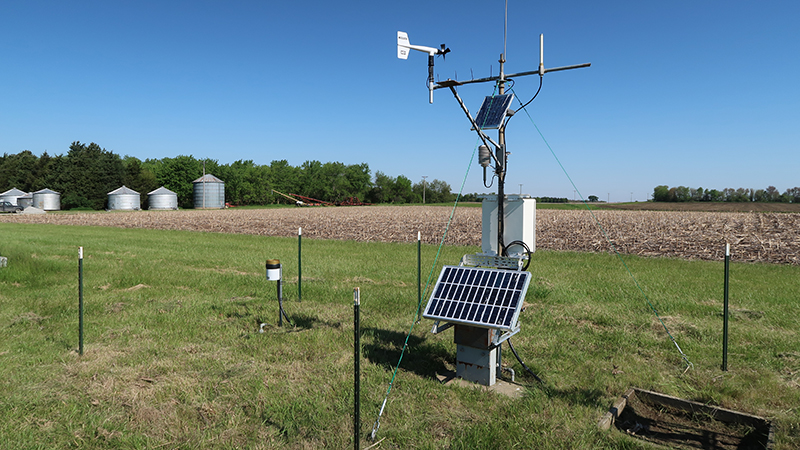 Mesonet station near Ithaca Nebraska.