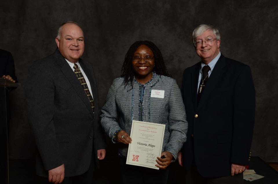 (L-R: Dr. Bryan Reiling, UNL Teaching Council Chair; Victoria Alapo, Recipient; Timothy Draftz, UNL Parents Association Co-President