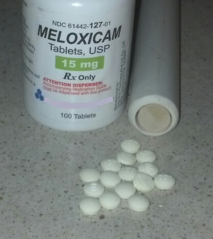 what pain reliever can you take with meloxicam