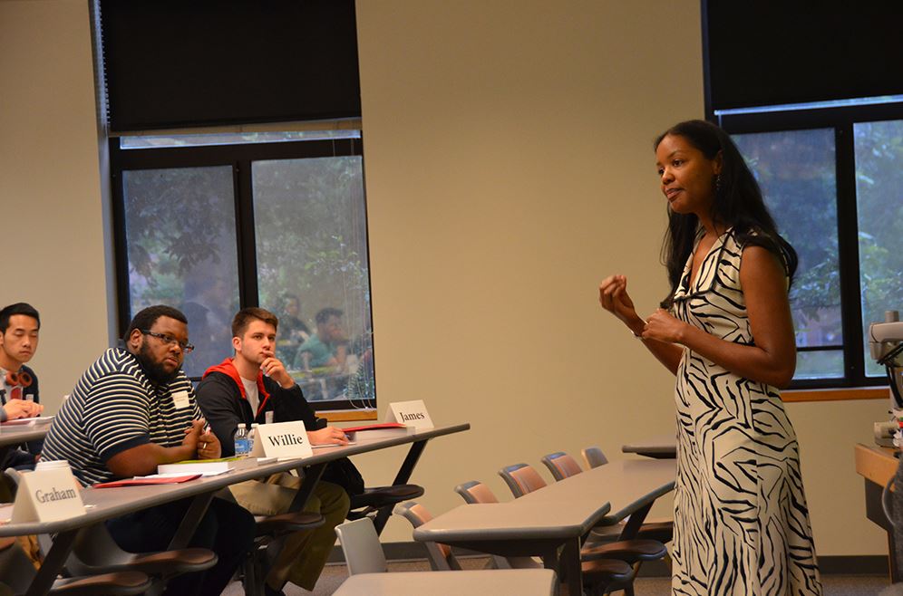 Stephanie Espy leads the GMAT Strategy Workshop held in May at the UNL College of Business Administration. 