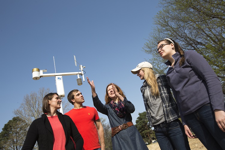 A series of roundtable talks on climate change aims to get stakeholders from across Nebraska to discuss the implications of climate change on the state. (Craig Chandler | University Communications)