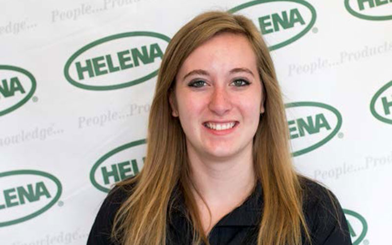 Samantha Teten is recognized by Helena Chemical Company as the 2016 Outstanding West Central Division Intern award winner.