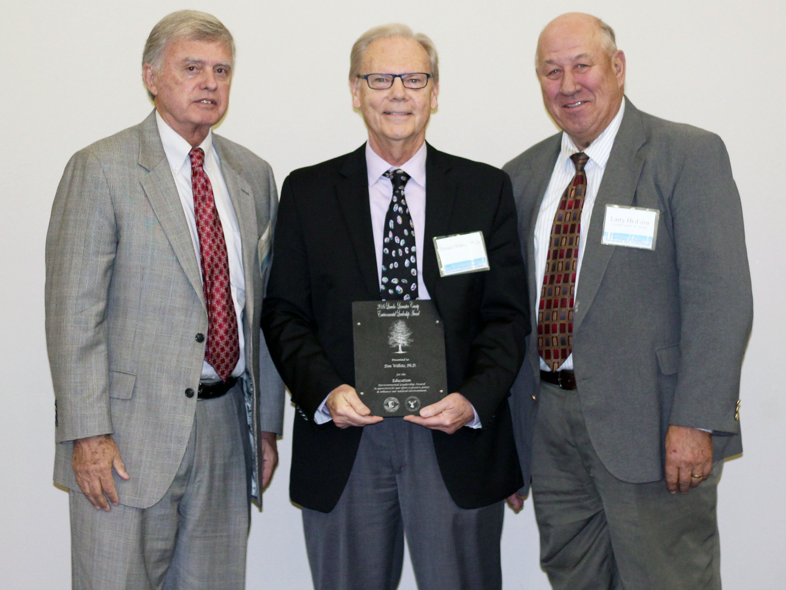 Don Wilhite accepts the 2016 Lincoln-Lancaster County Environmental Leadership Award. | Courtesy image