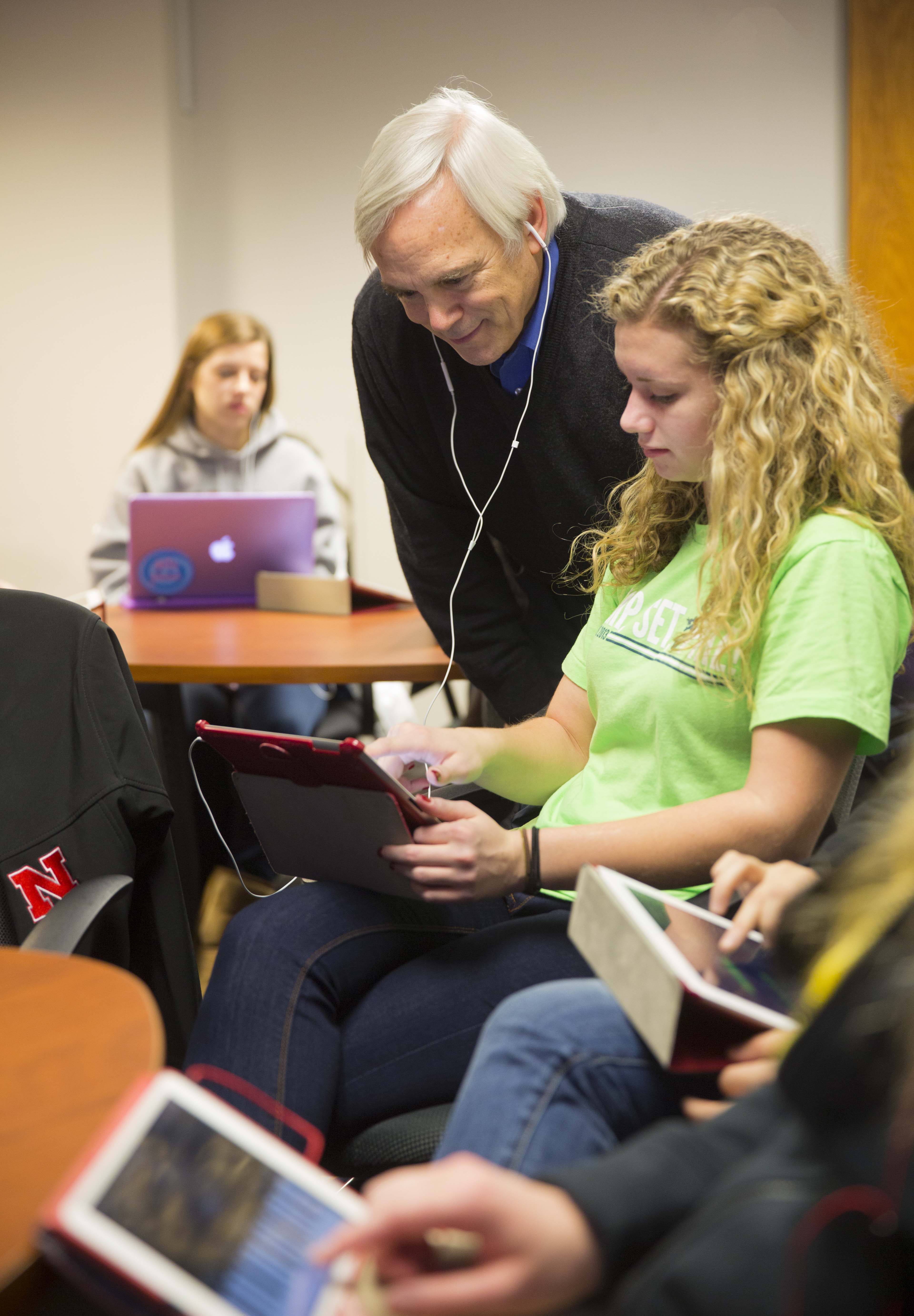 saving-time-and-money-with-apple-volume-purchasing-announce-university-of-nebraska-lincoln