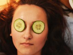 Cucumber mask